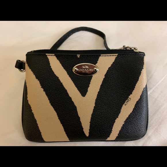 Coach and Michael kors wallets - Picture 2 of 3